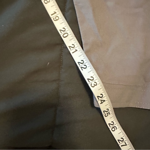 Mens Indian Kurta Pajamas in Greyish Purple - Picture 7 of 12